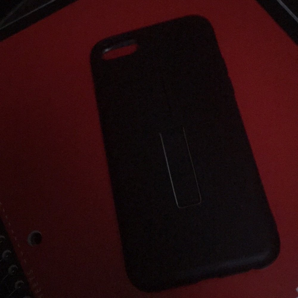 iPhone 7 case. Hardly used. EUC. Very protective.
